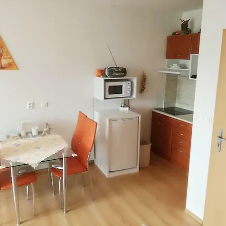 아파트 Safran 2 *